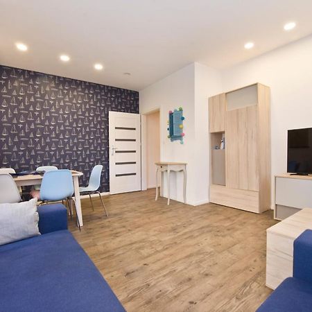 Kawalerka Refektarska Krr Apartment Gdańsk Exterior foto